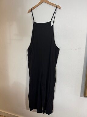 Black Sleeveless Jumpsuit with Adjustable Straps